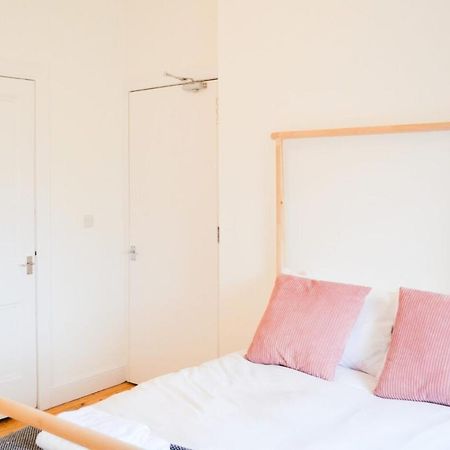 Modern 1 Bedroom Flat In The Heart Of Edinburgh Exterior photo